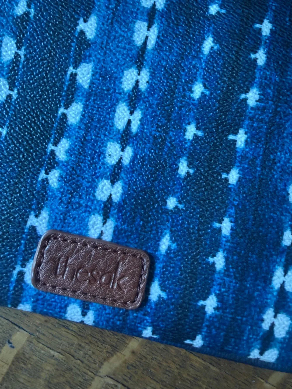 The Sak Tie Die Zip up Cosmetic Bag